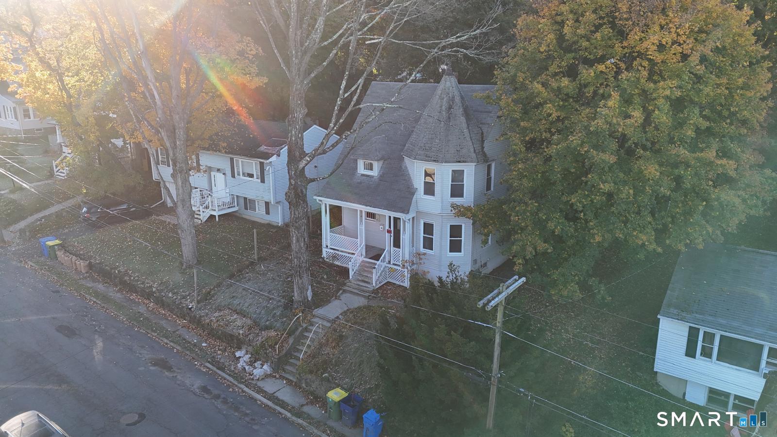 35 Edgehill Avenue Waterbury CT 06704