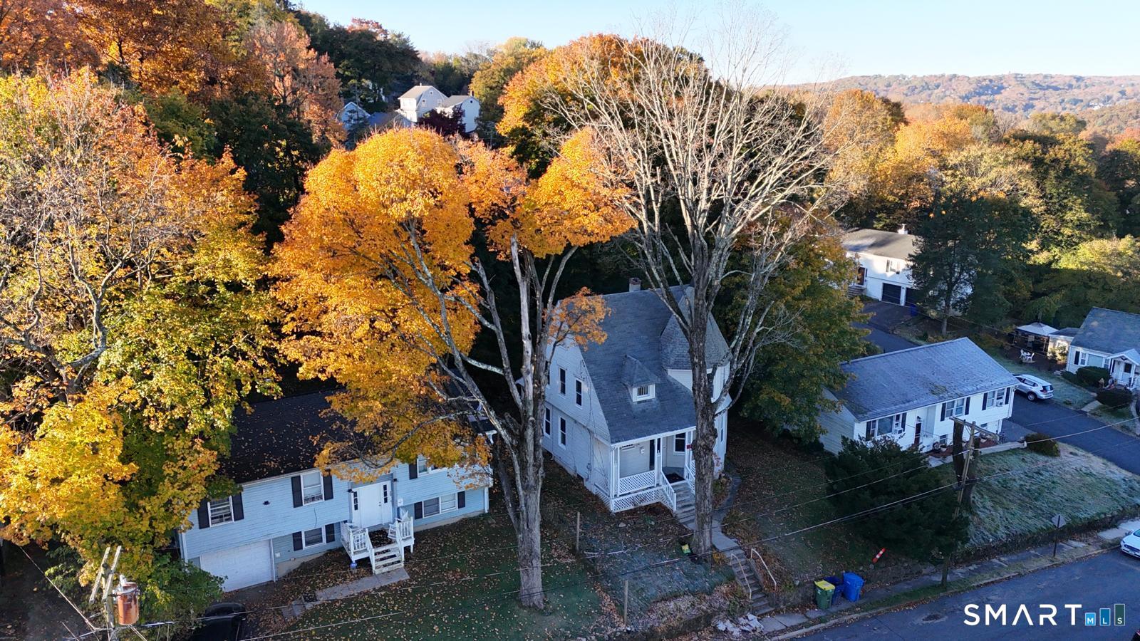35 Edgehill Avenue Waterbury CT 06704