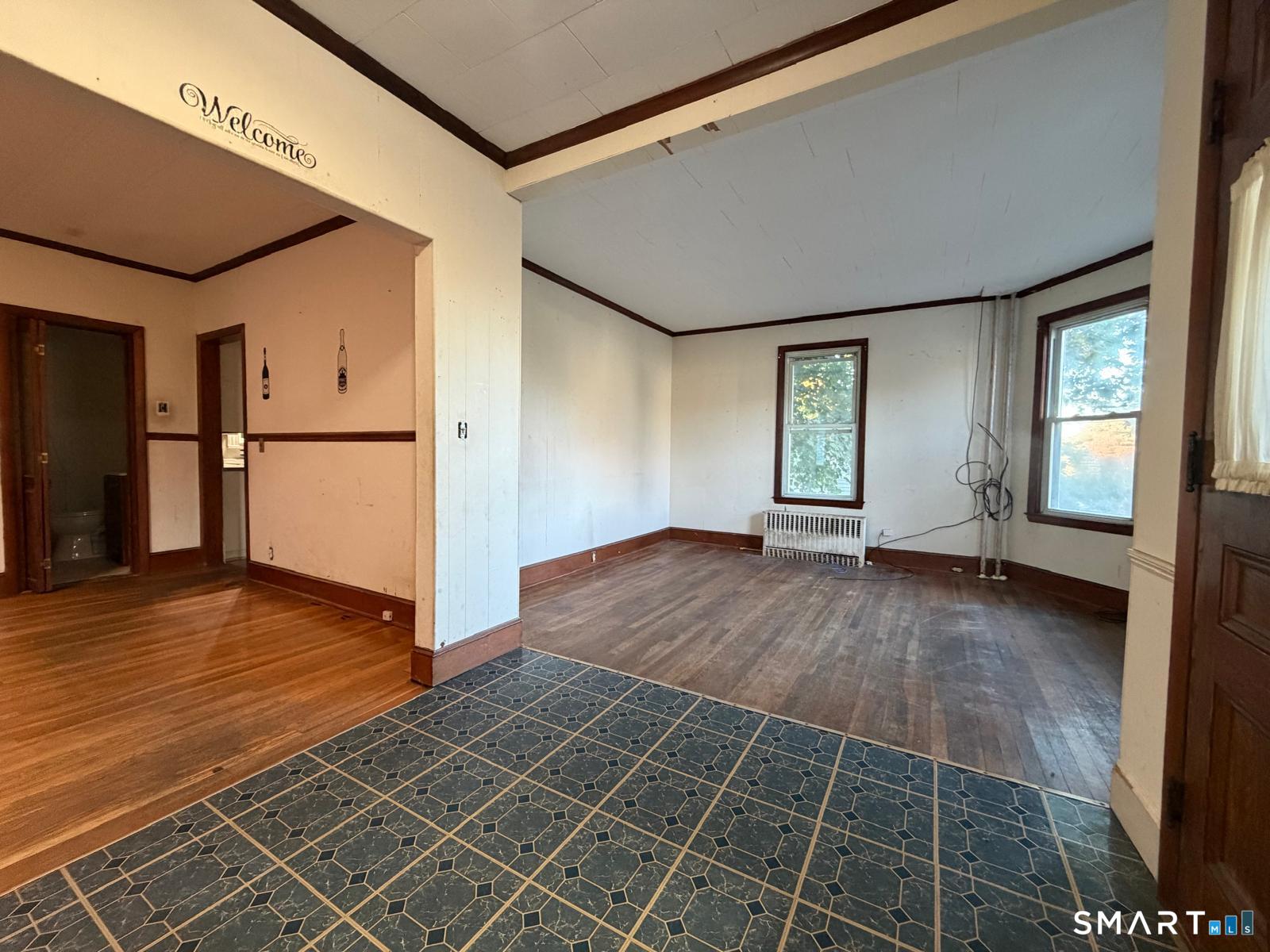 35 Edgehill Avenue Waterbury CT 06704