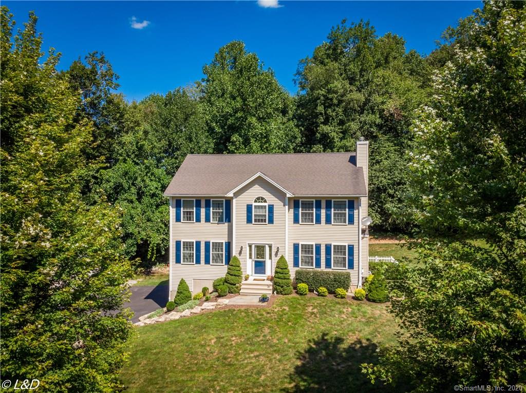 6 Turning Leaf Lane Shelton CT 06484