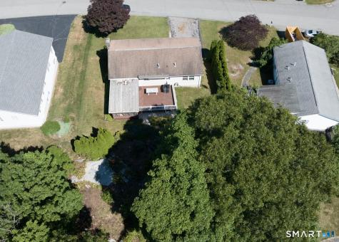107 Johl Drive Groton CT 06340