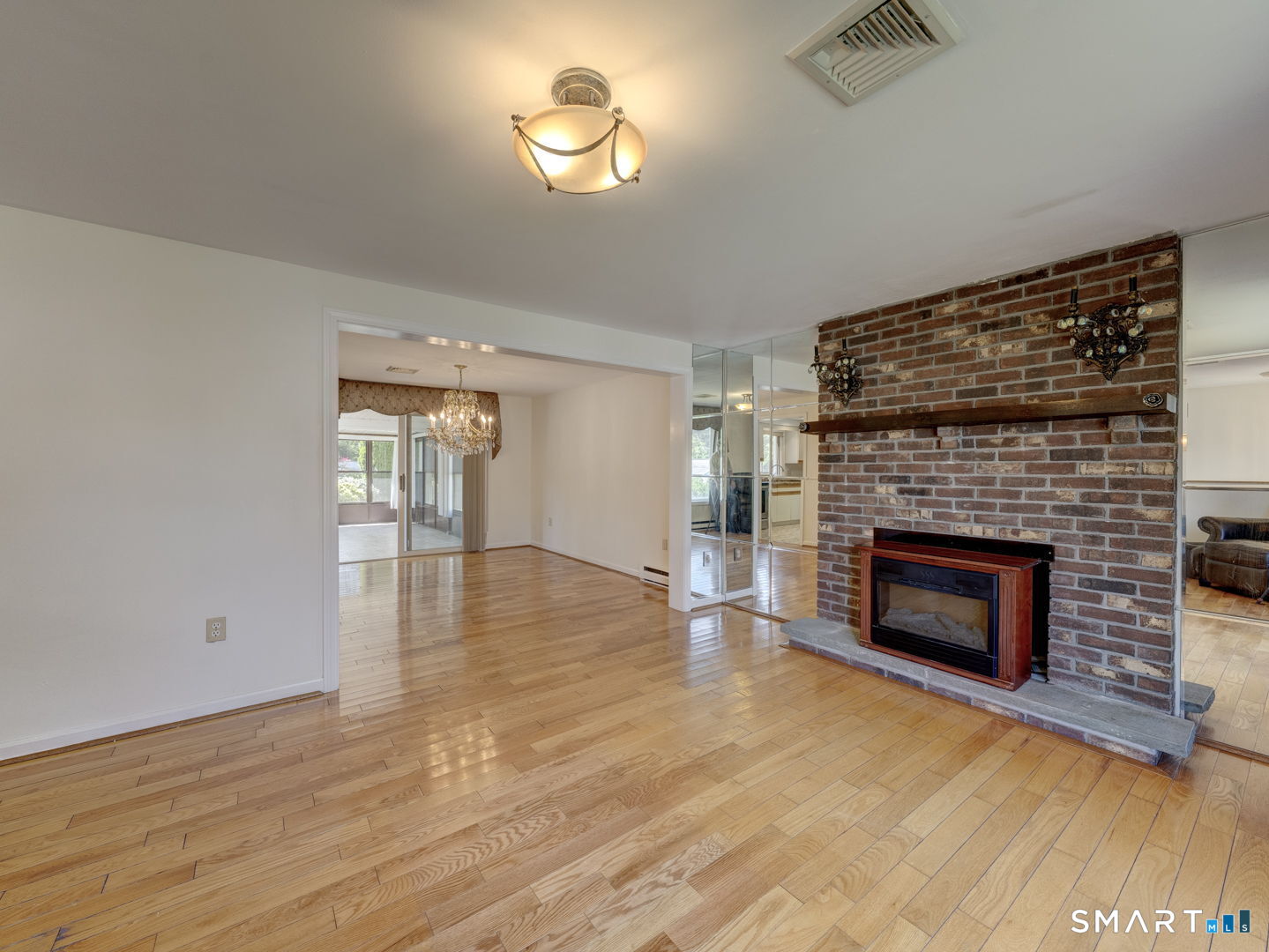 107 Johl Drive Groton CT 06340