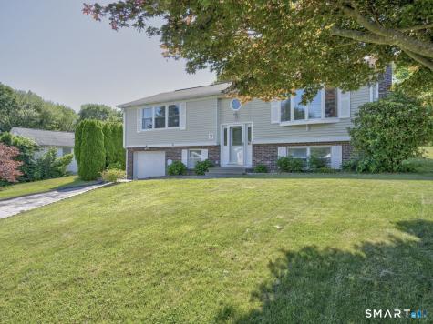 107 Johl Drive Groton CT 06340