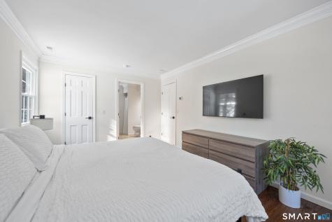 6 Buckboard Lane Fairfield CT 06824