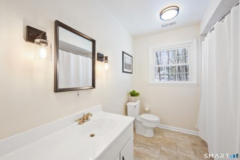 6 Buckboard Lane Fairfield CT 06824