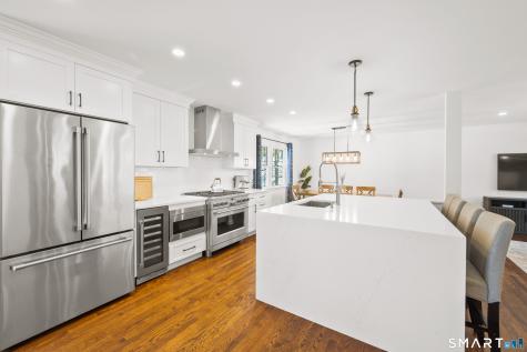 6 Buckboard Lane Fairfield CT 06824