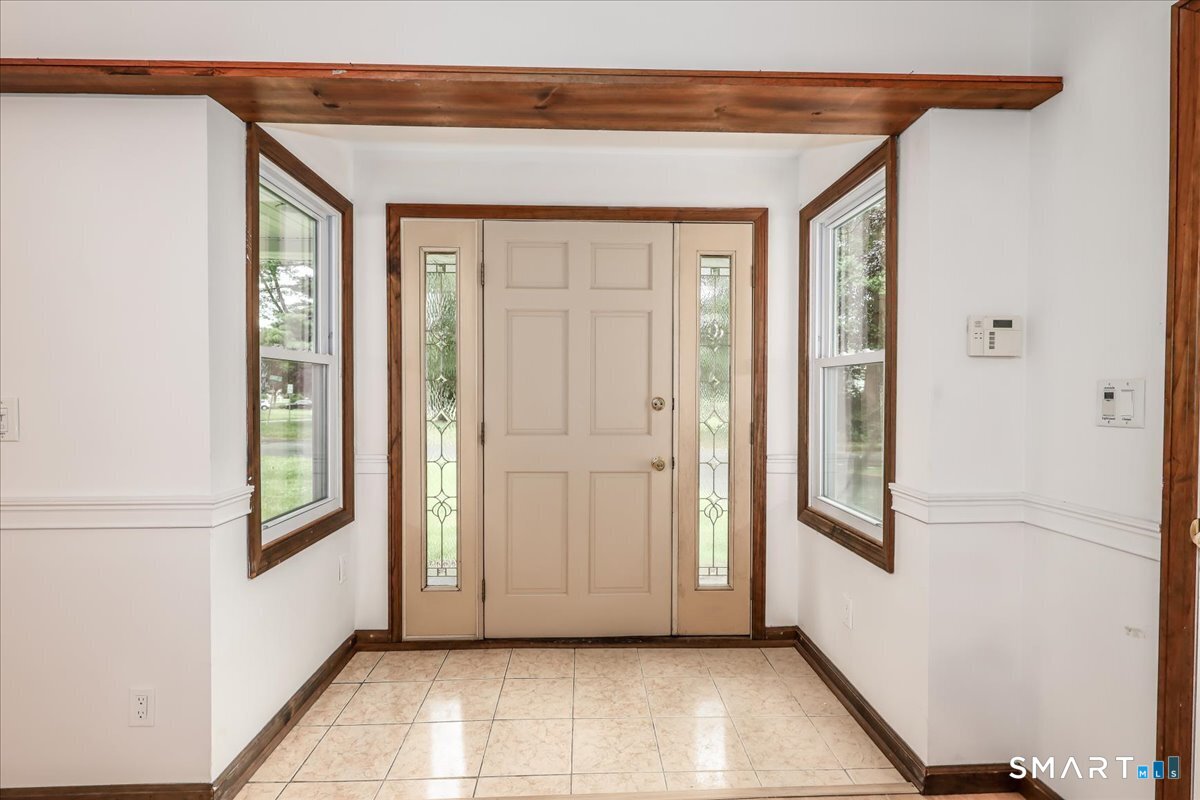 6 Caye Road Danbury CT 06811
