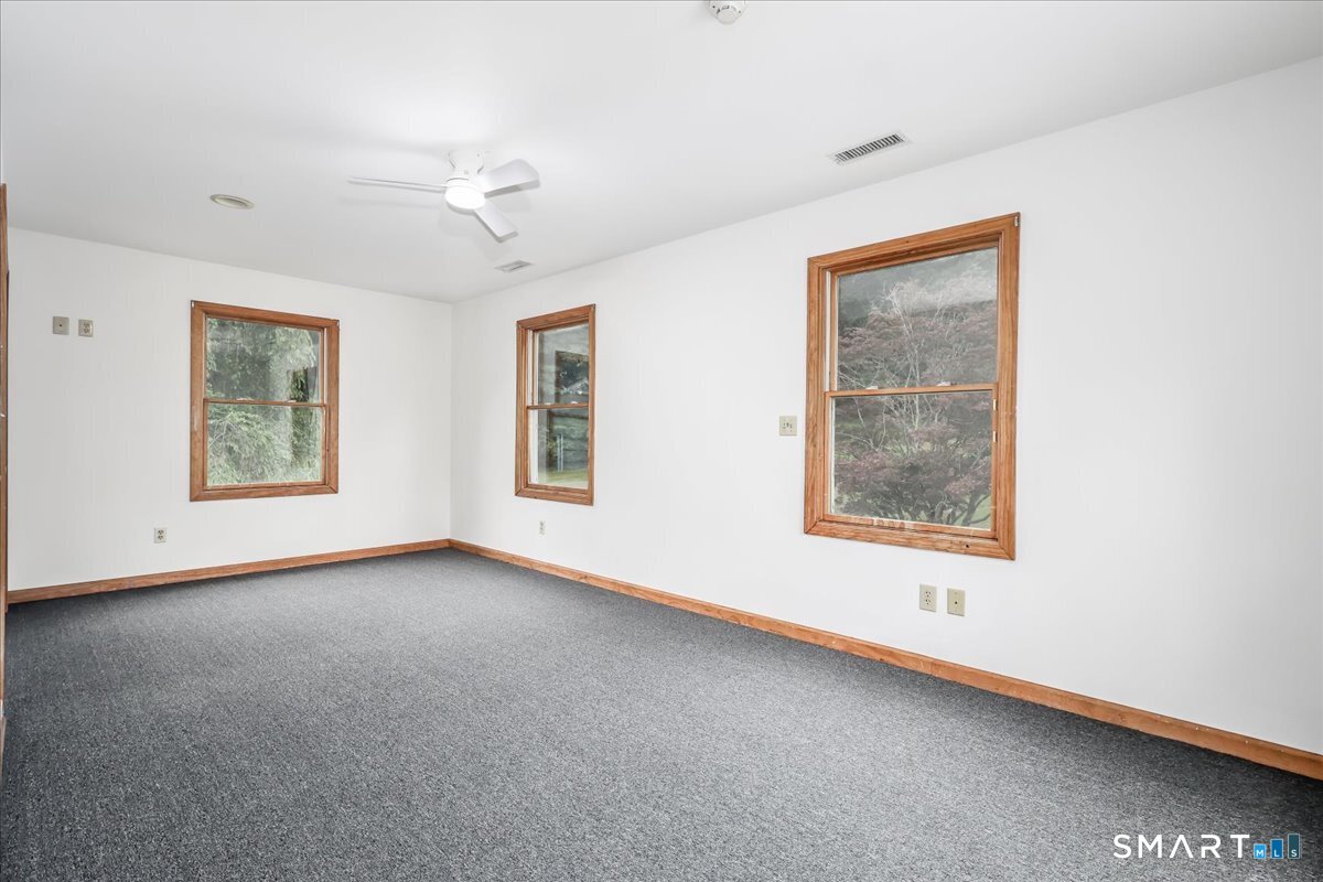 6 Caye Road Danbury CT 06811