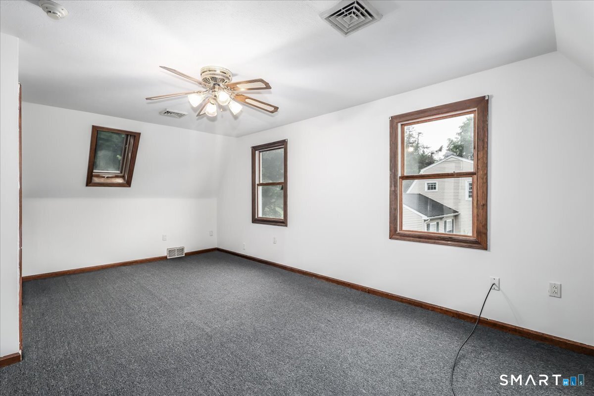 6 Caye Road Danbury CT 06811