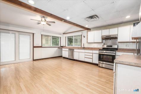 6 Caye Road Danbury CT 06811