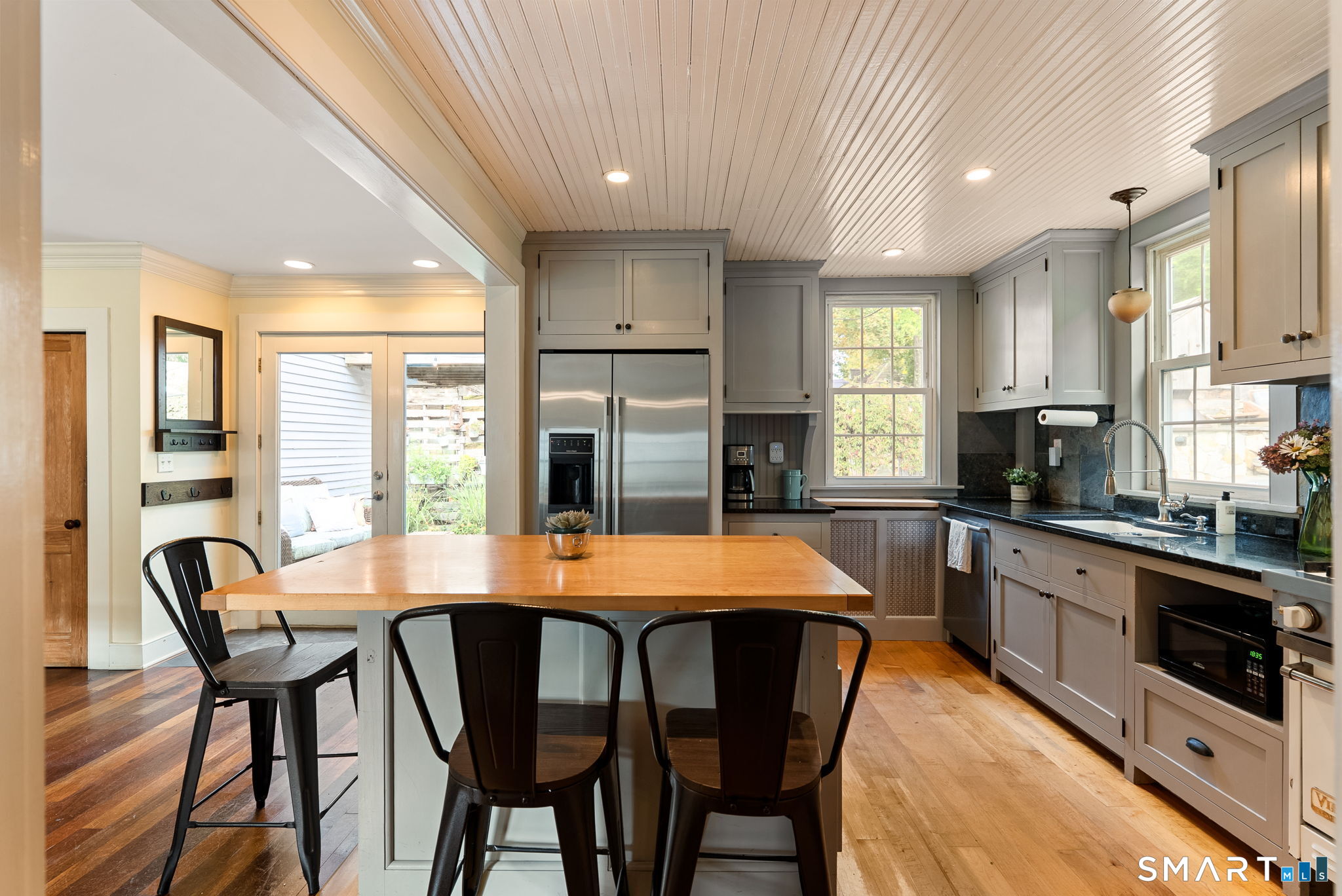 39 High Street Canton CT 06019