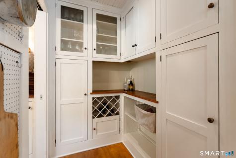 39 High Street Canton CT 06019