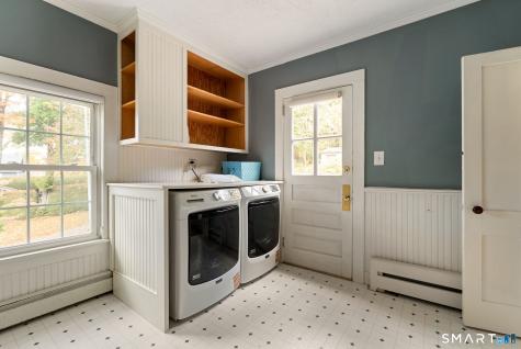 39 High Street Canton CT 06019