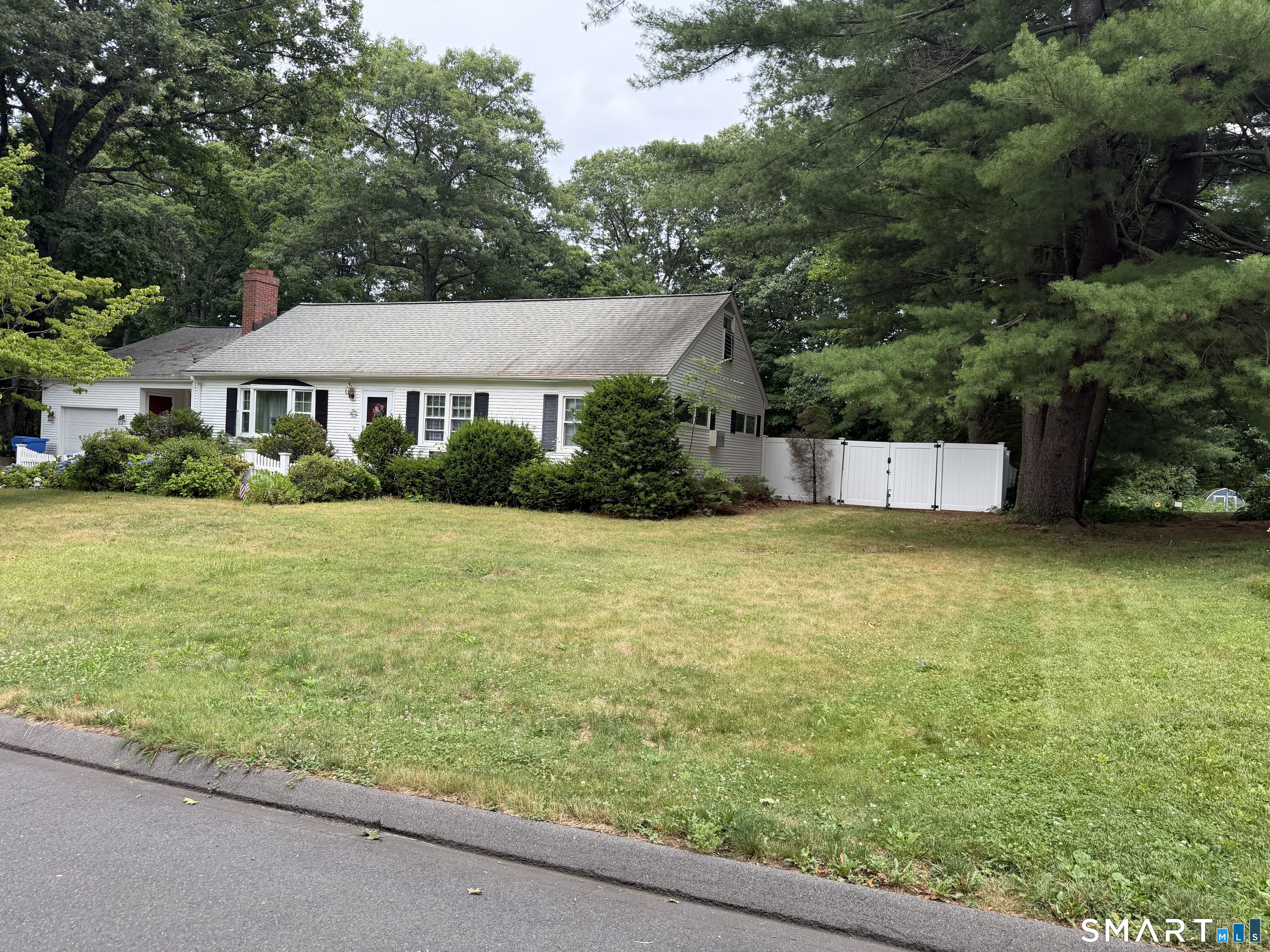 124 Brentwood Drive Bristol CT 06010