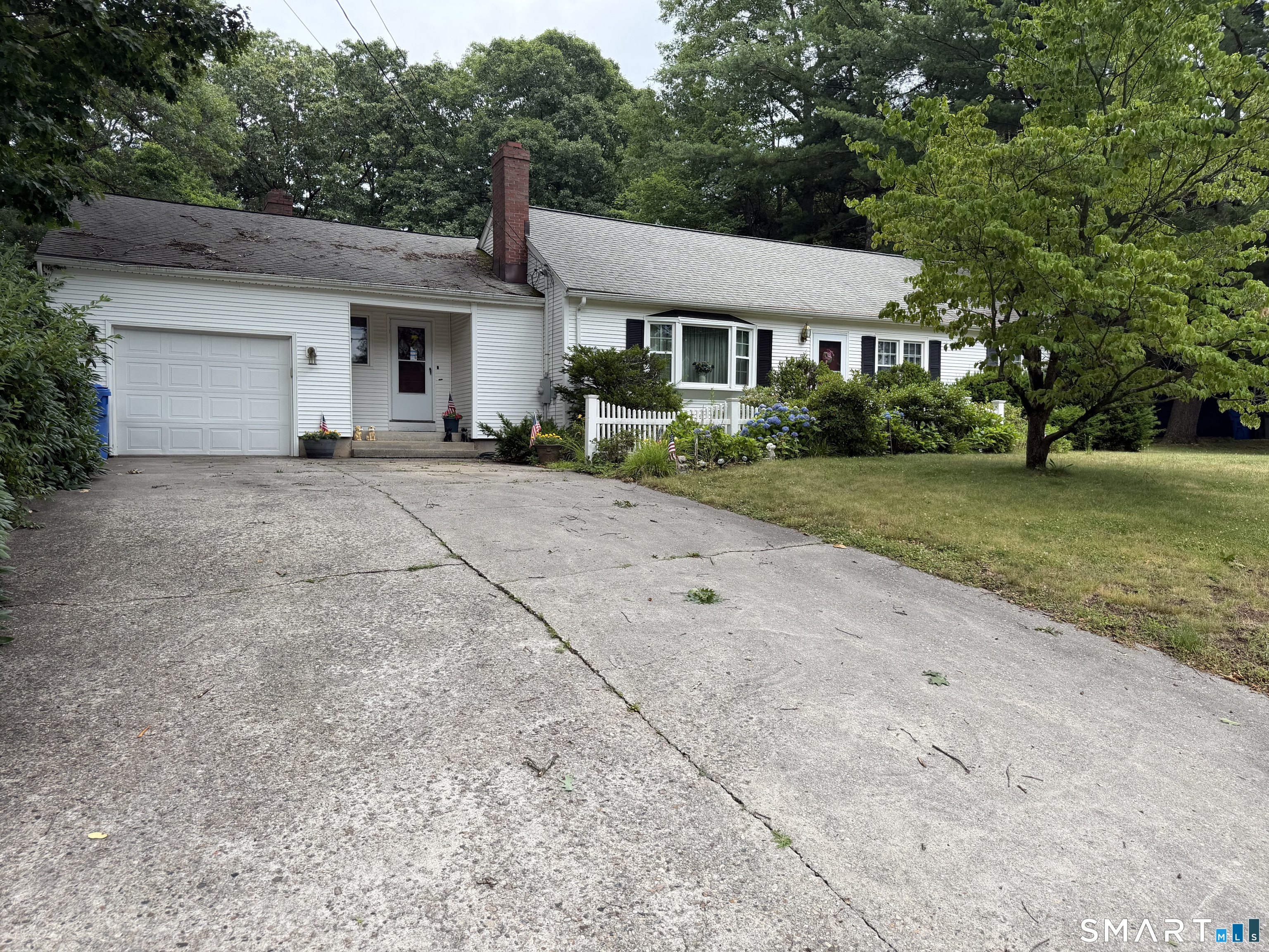 124 Brentwood Drive Bristol CT 06010