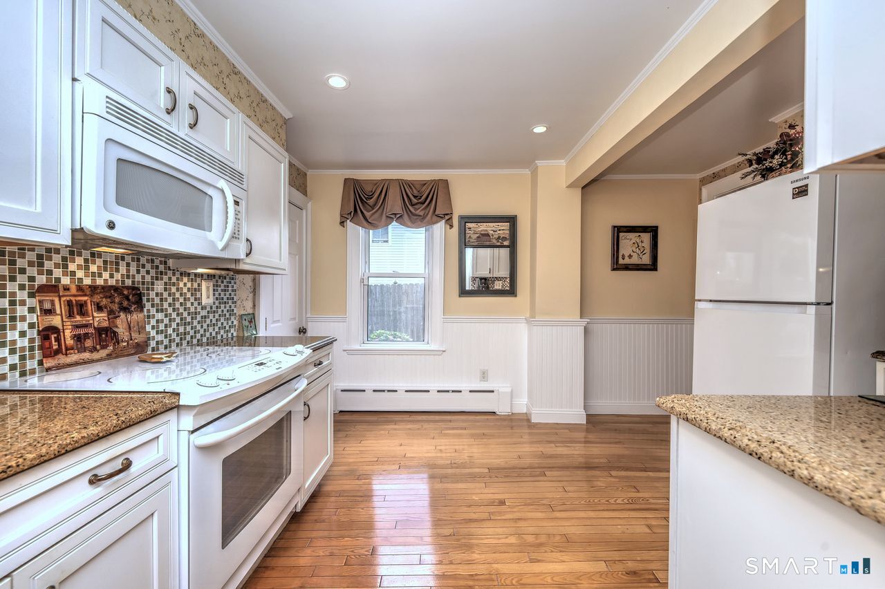 6 Harborside Drive Milford CT 06460