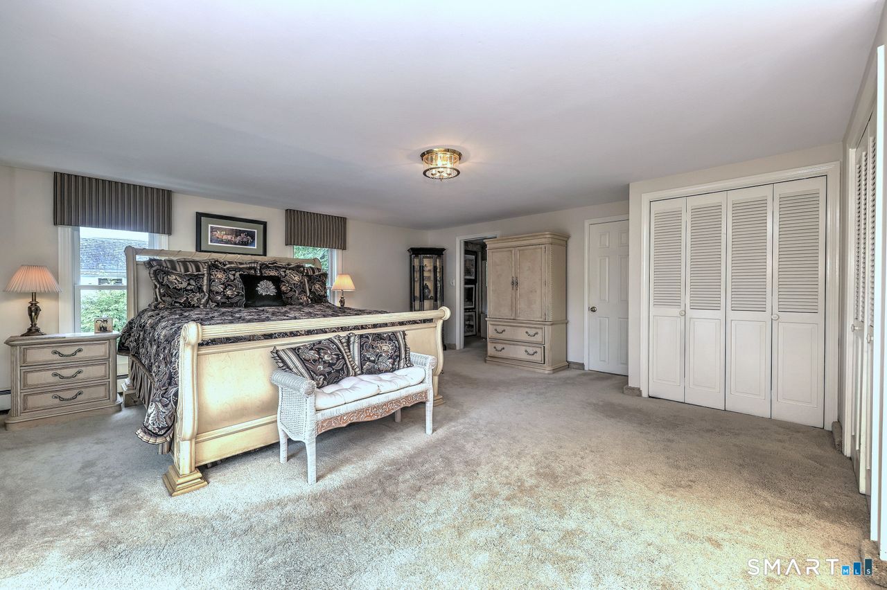 6 Harborside Drive Milford CT 06460