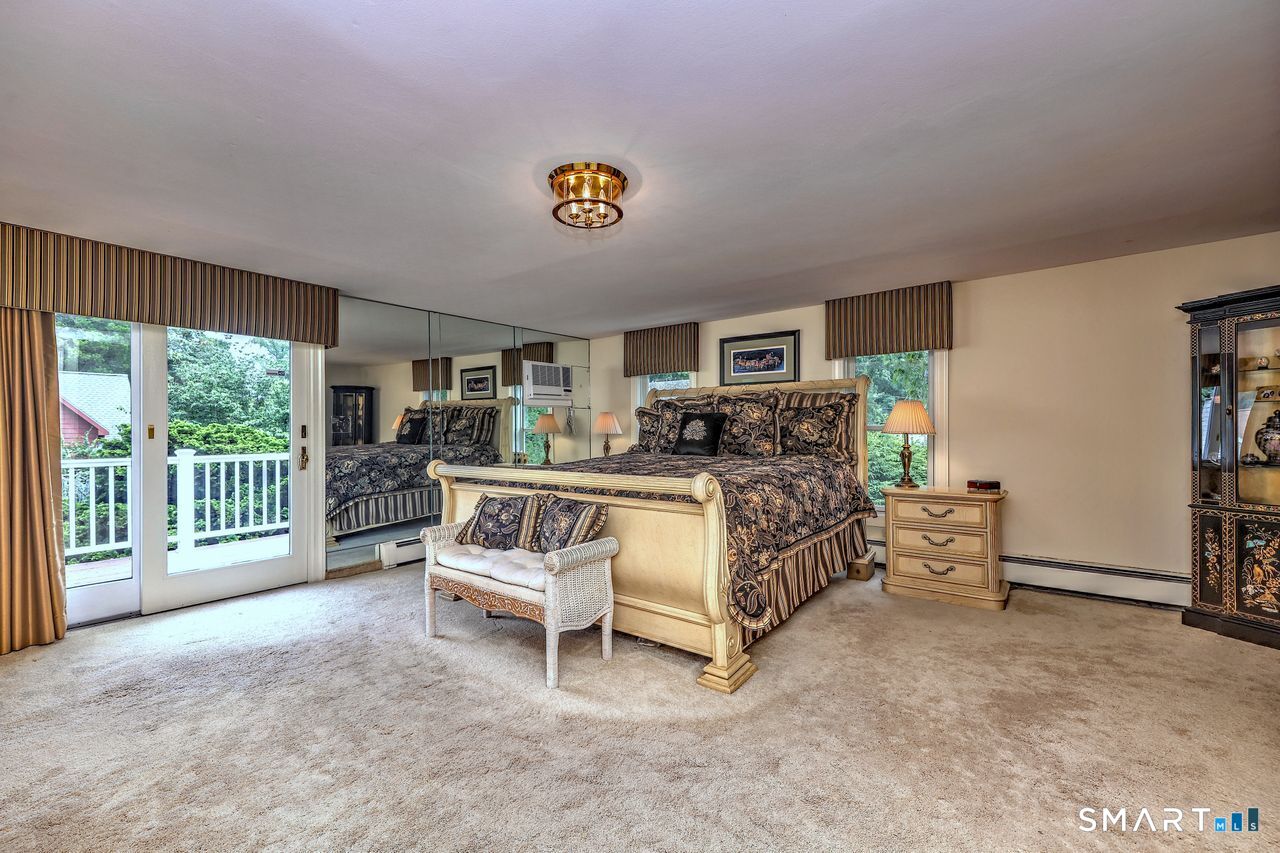 6 Harborside Drive Milford CT 06460