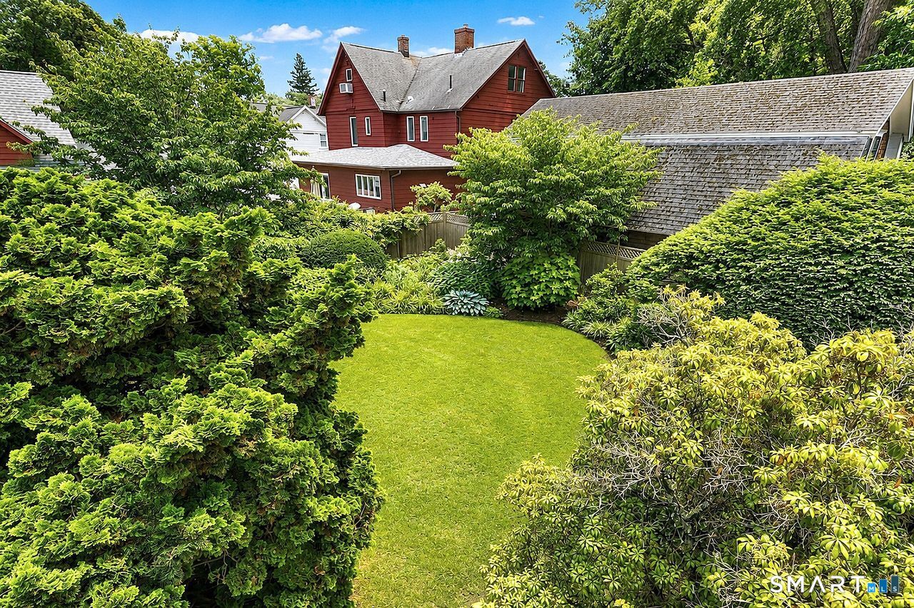 6 Harborside Drive Milford CT 06460
