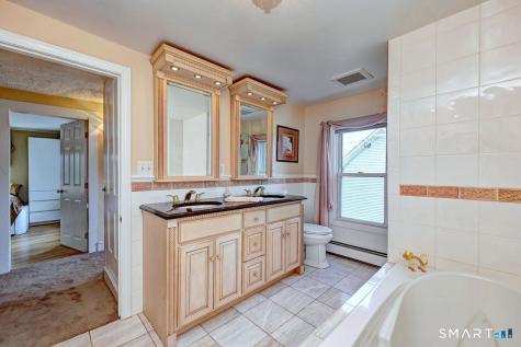 6 Harborside Drive Milford CT 06460