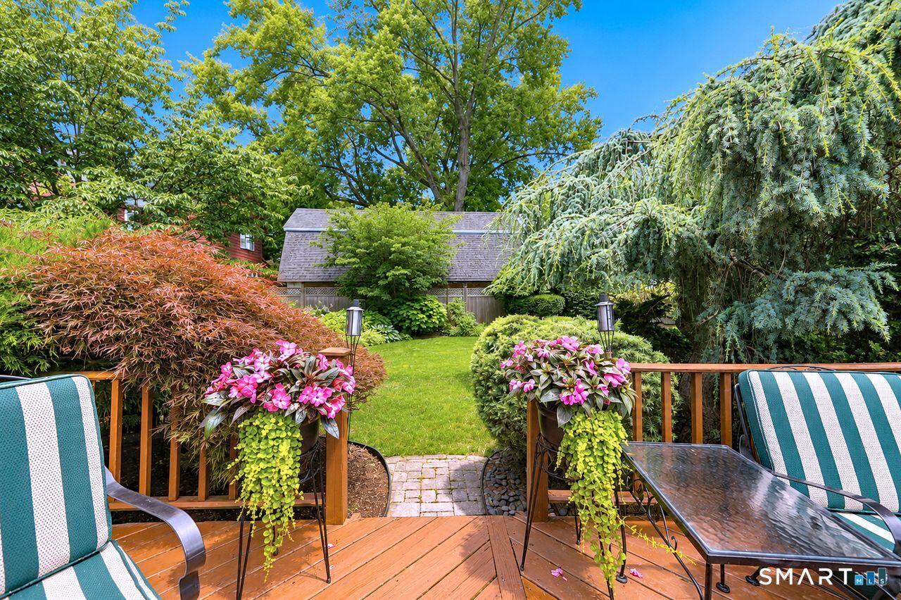 6 Harborside Drive Milford CT 06460
