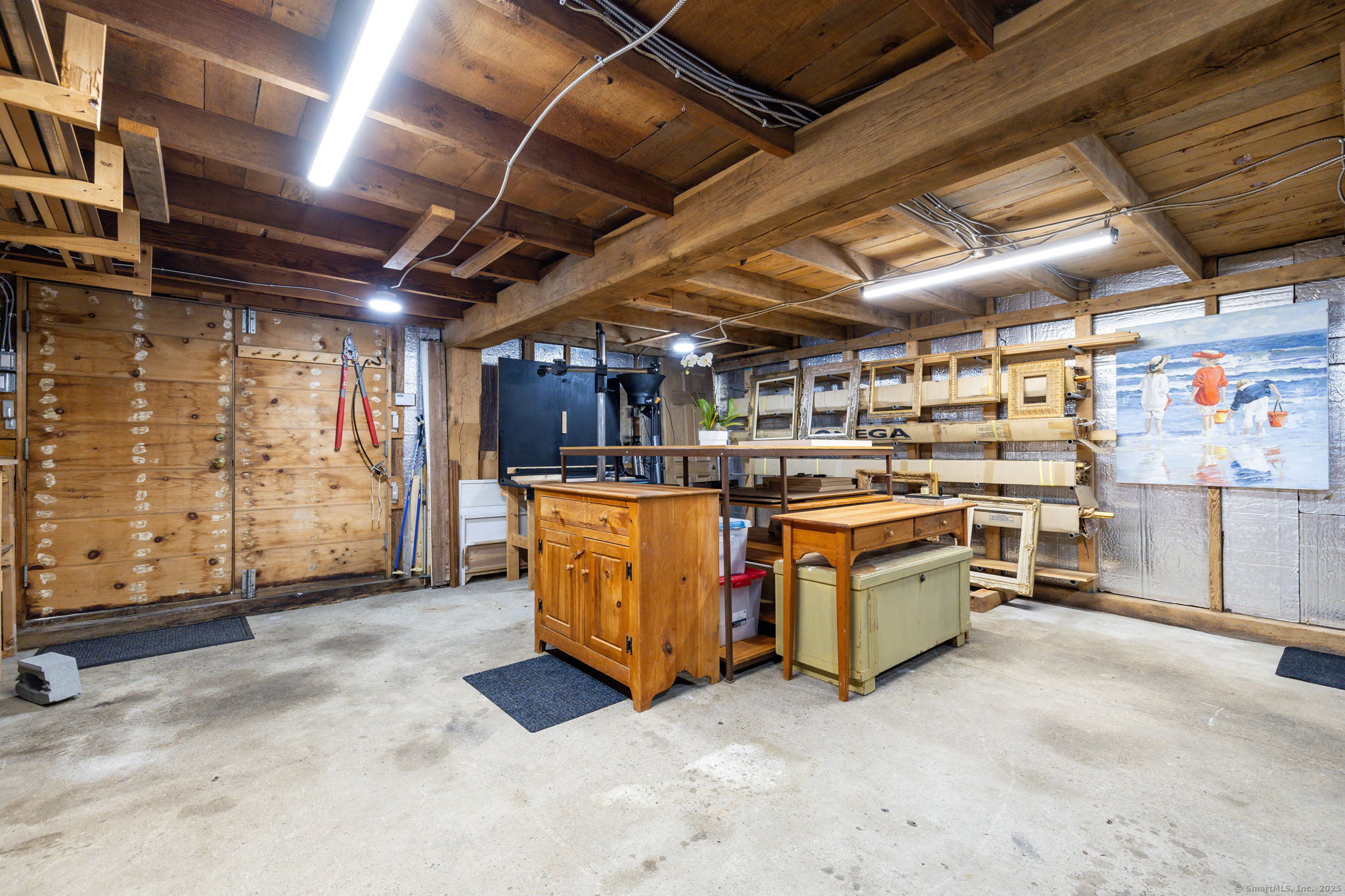 1669 Route 169 Woodstock CT 06281