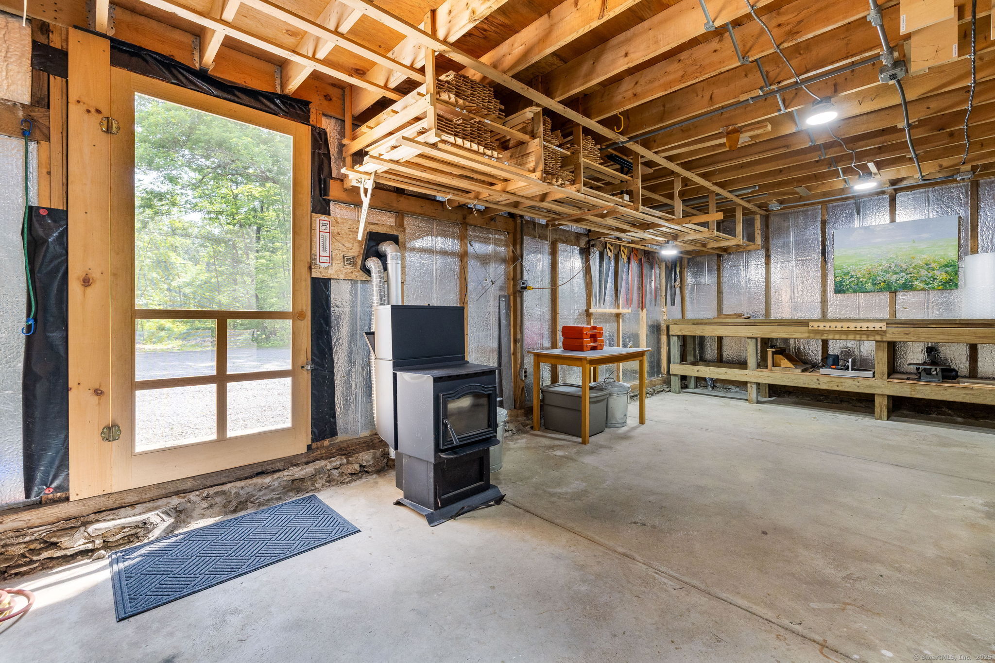 1669 Route 169 Woodstock CT 06281