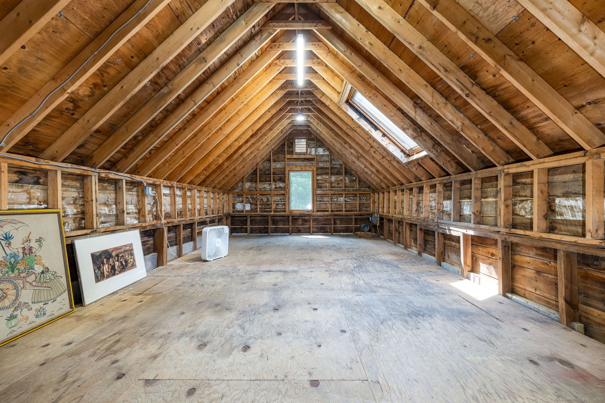 1669 Route 169 Woodstock CT 06281