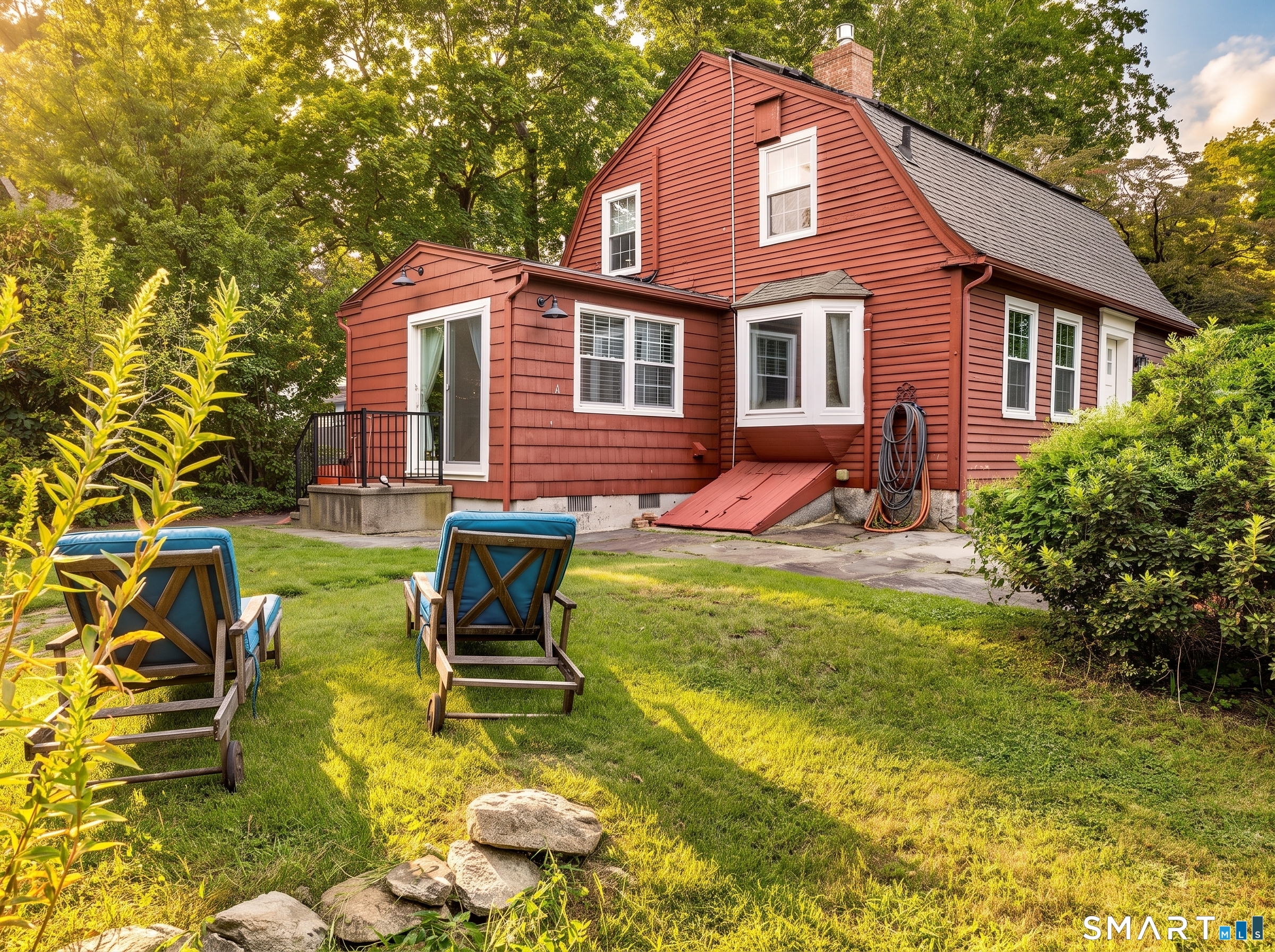 239 Ocean Avenue New London CT 06320