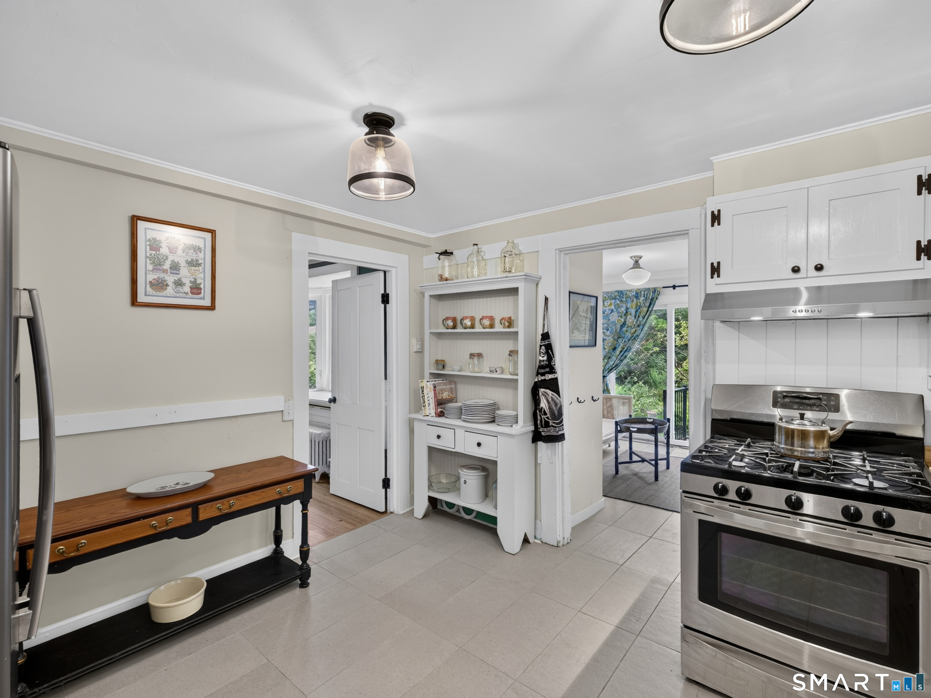 239 Ocean Avenue New London CT 06320