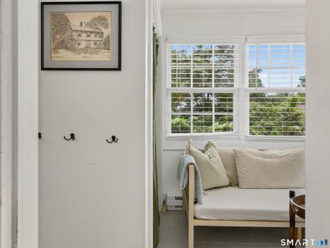 239 Ocean Avenue New London CT 06320