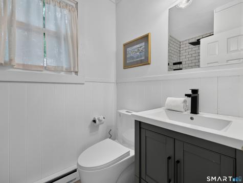 239 Ocean Avenue New London CT 06320