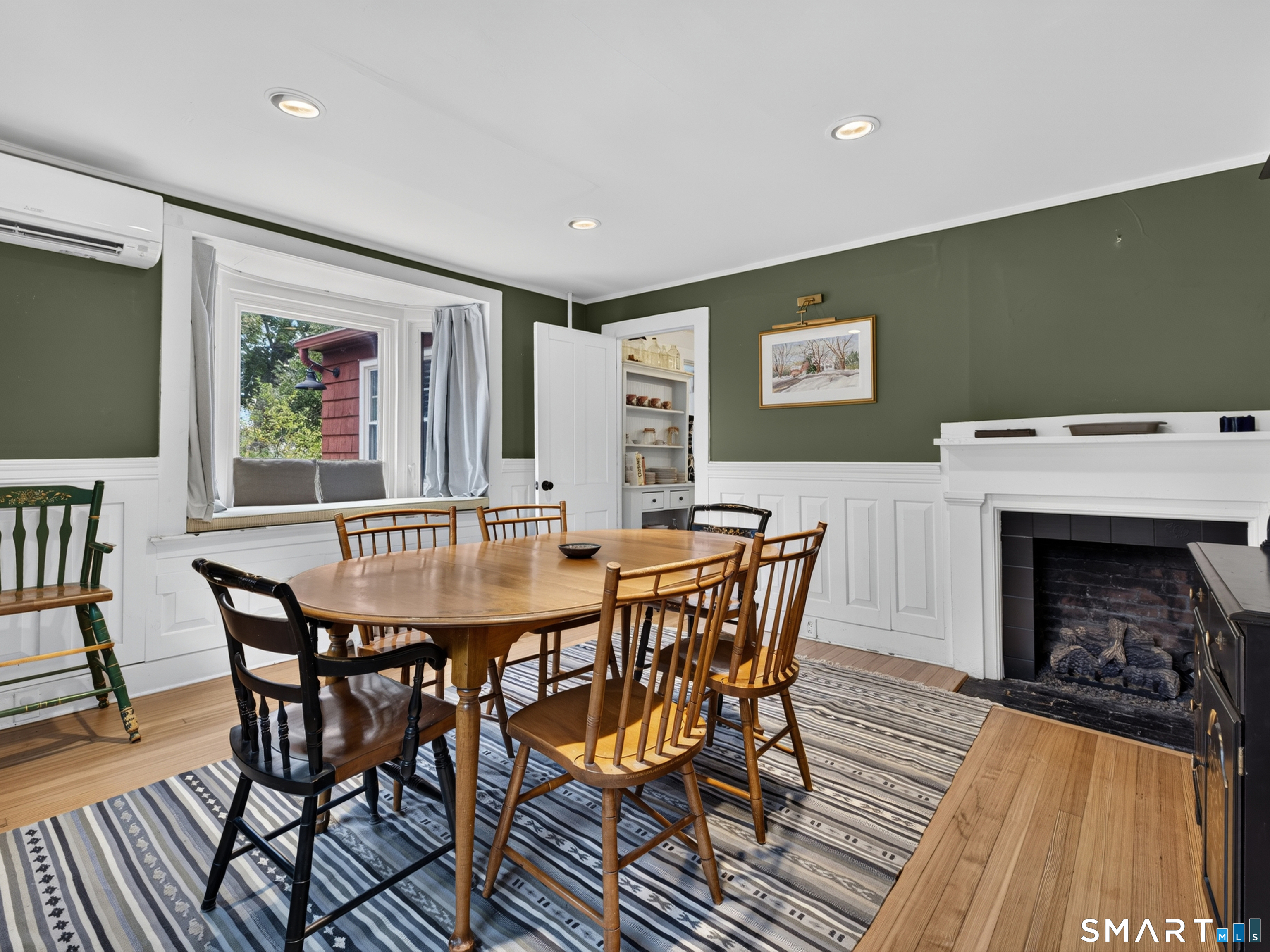 239 Ocean Avenue New London CT 06320