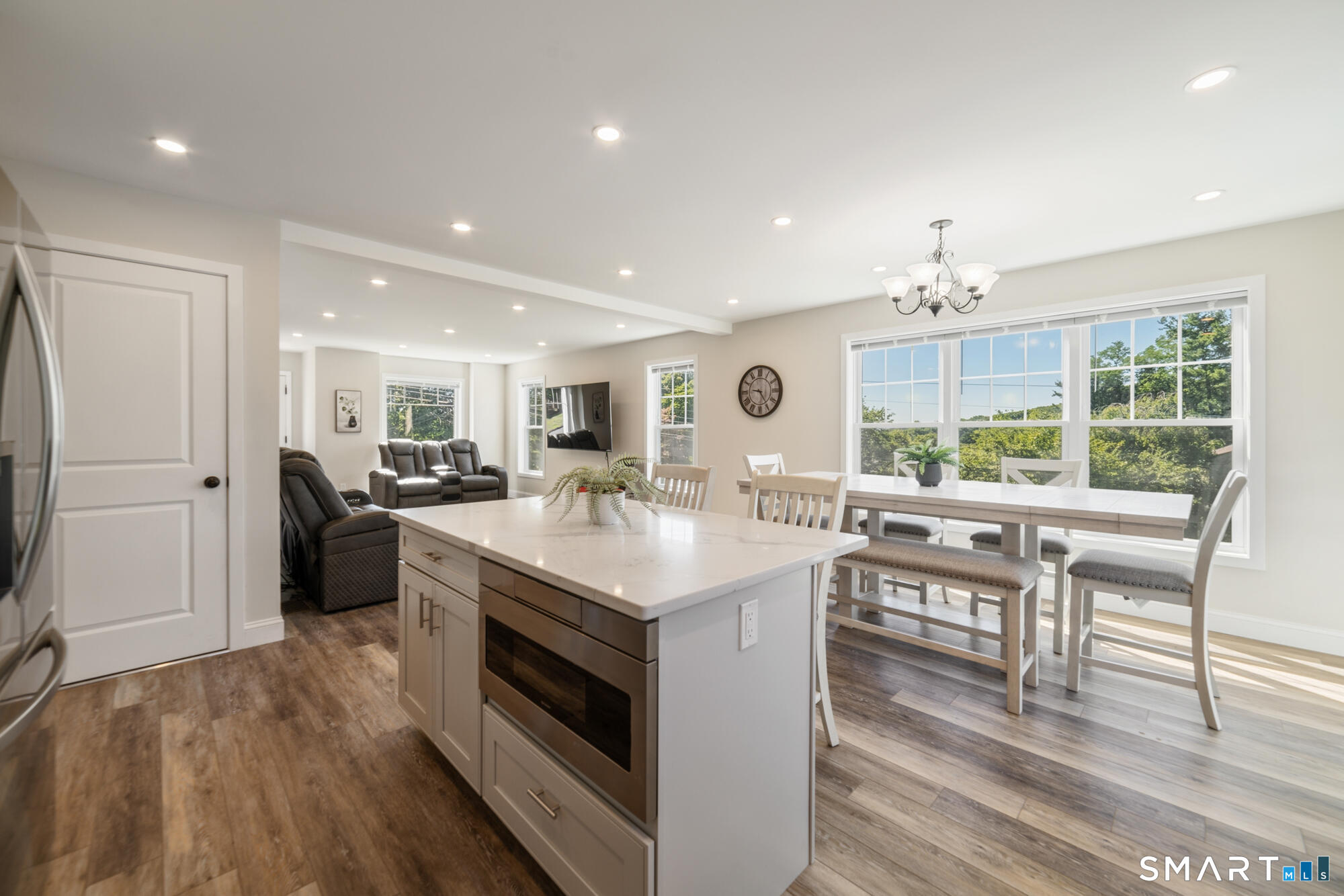 85 Vanderbilt Road Bristol CT 06010