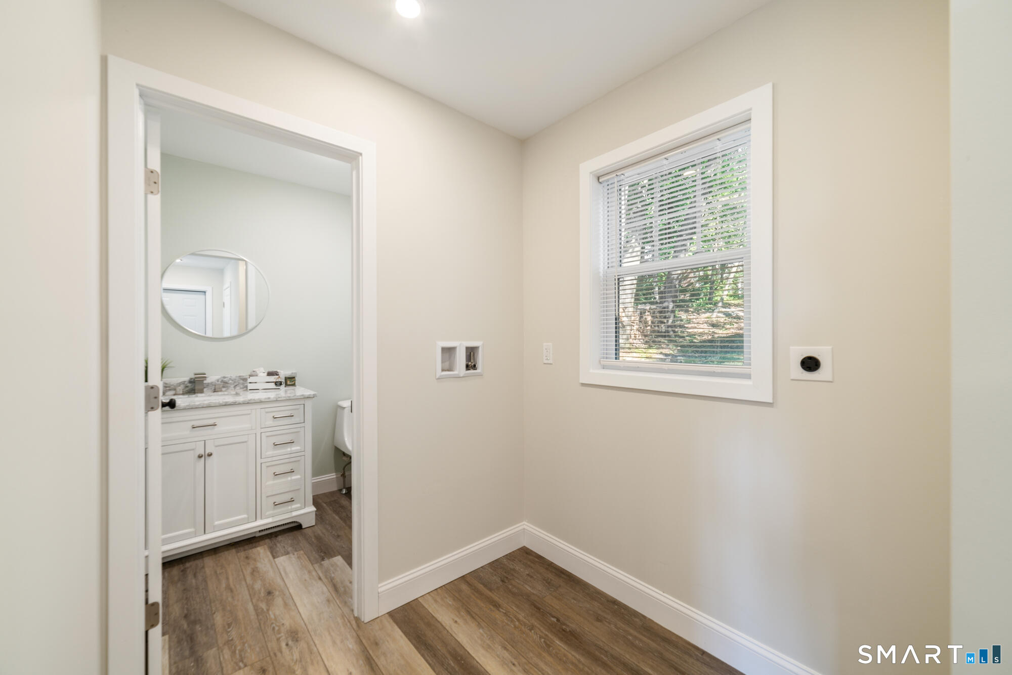 85 Vanderbilt Road Bristol CT 06010