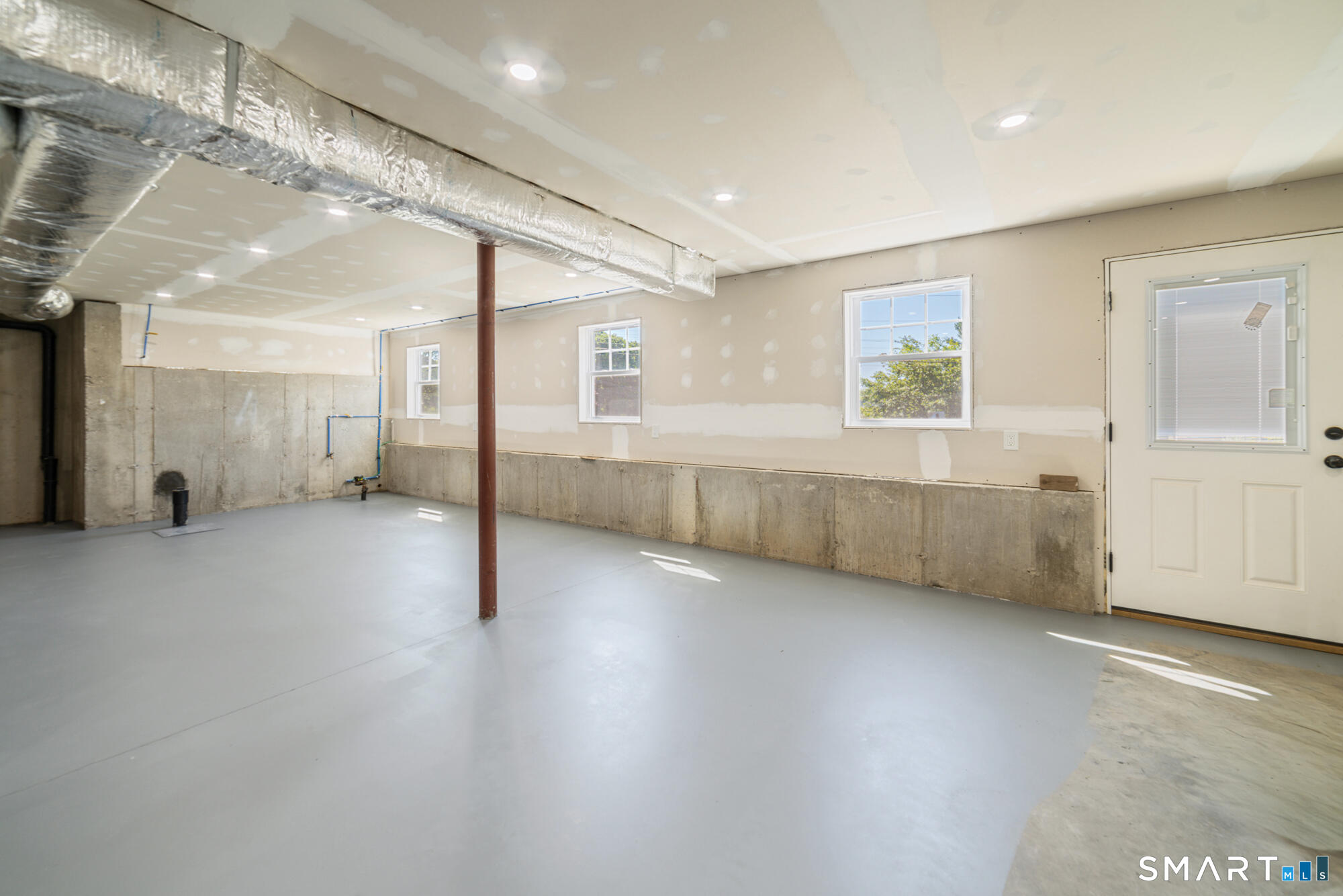85 Vanderbilt Road Bristol CT 06010