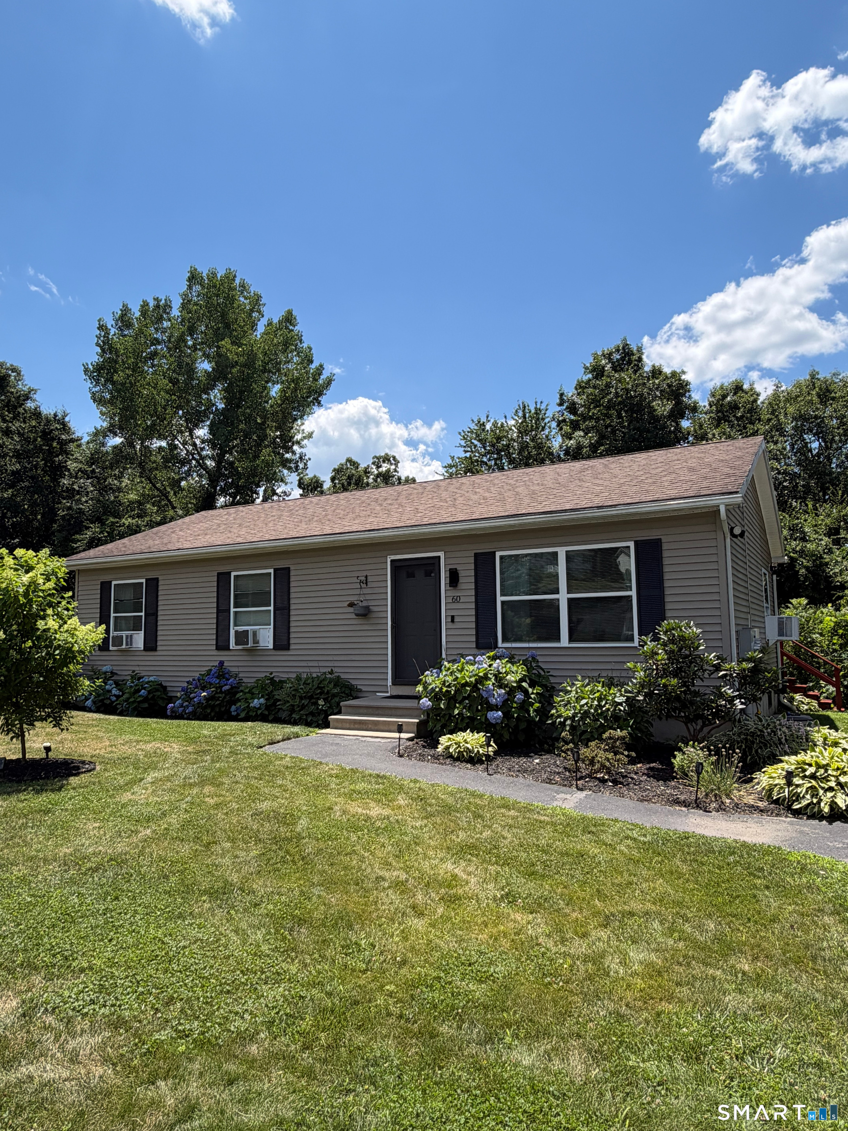 60 Rockledge Drive Vernon CT 06066