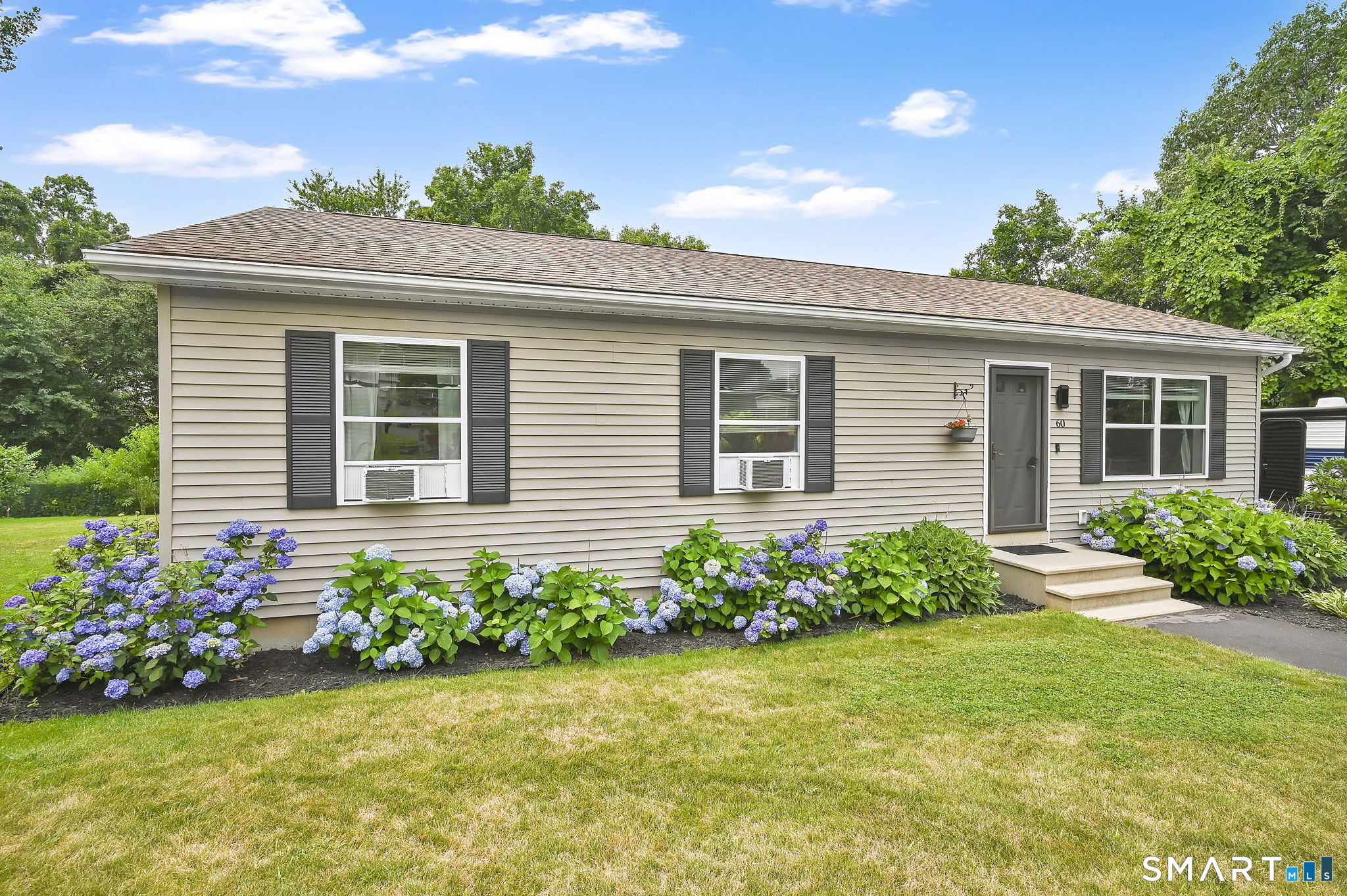 60 Rockledge Drive Vernon CT 06066