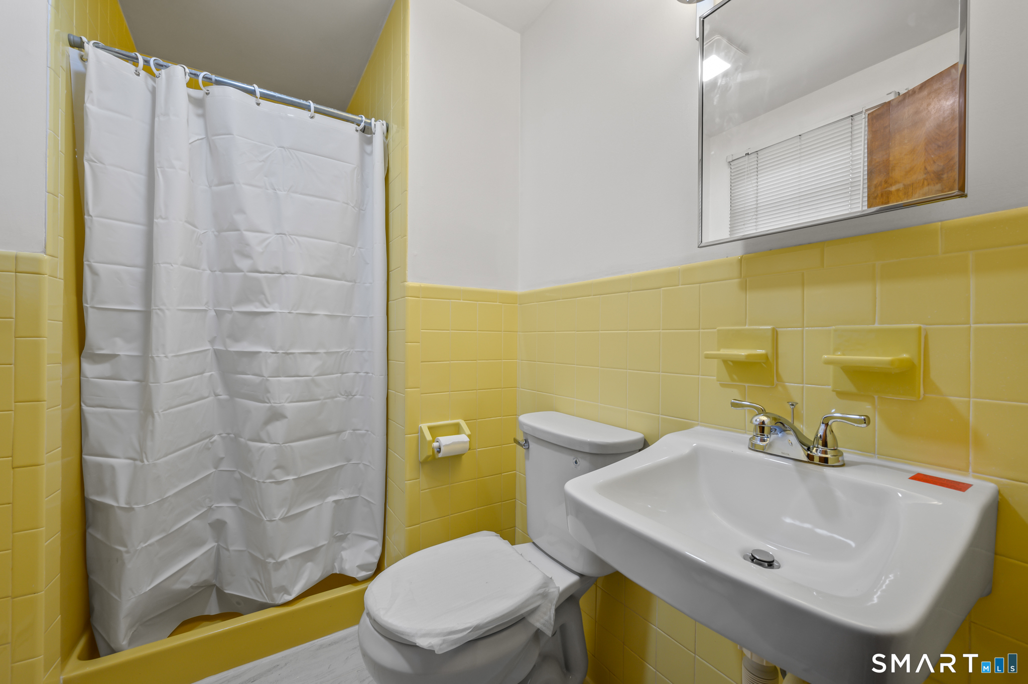 50 Woodhaven Drive Burlington CT 06013