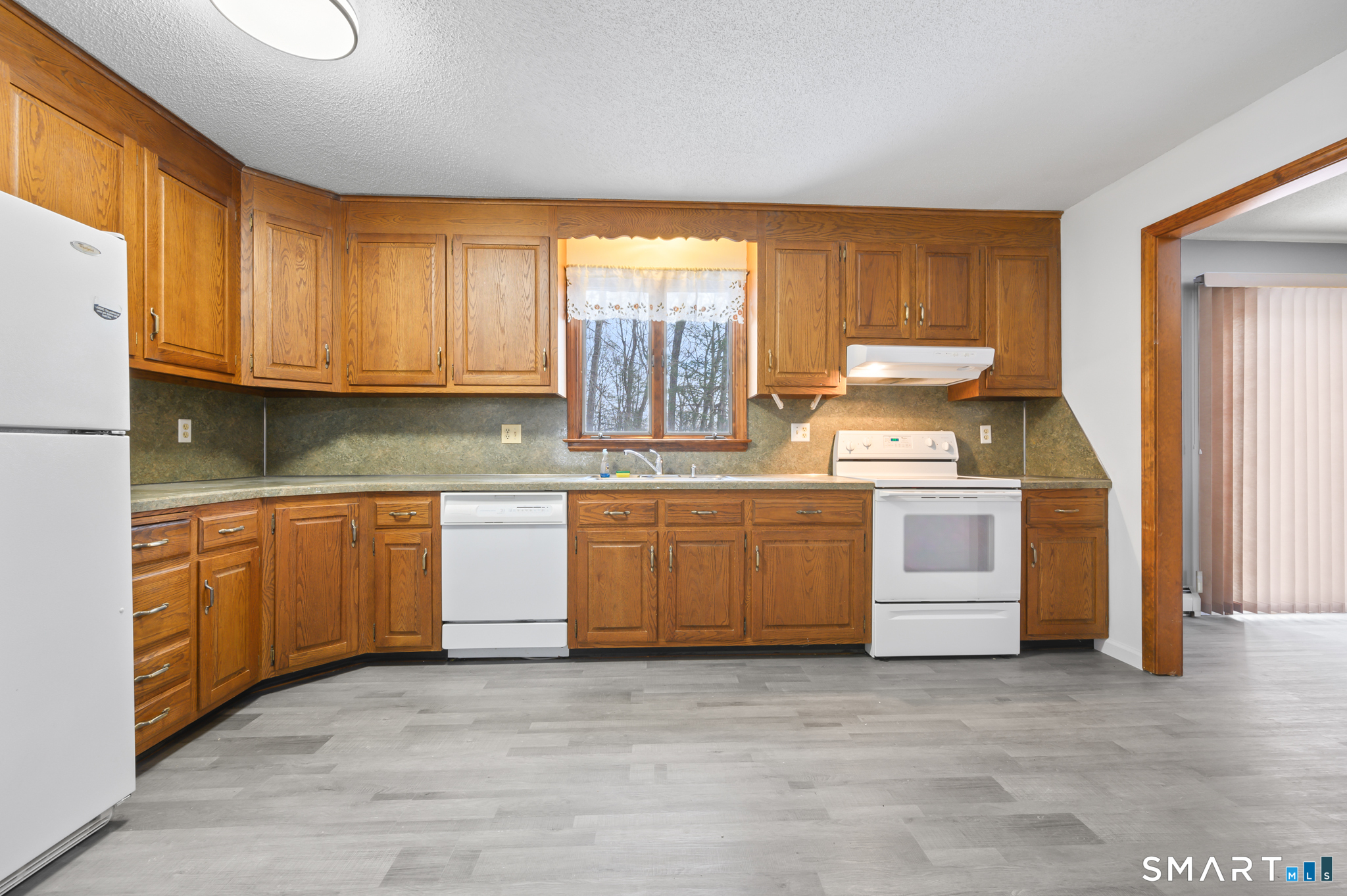 50 Woodhaven Drive Burlington CT 06013