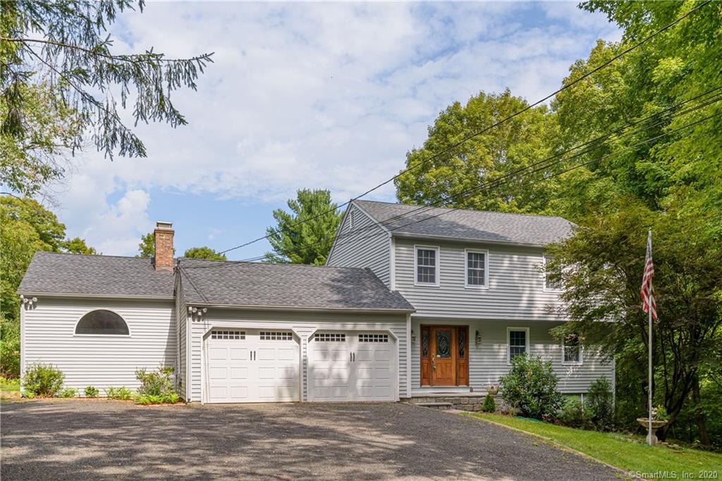 68 Pomperaug Road Woodbury CT 06798