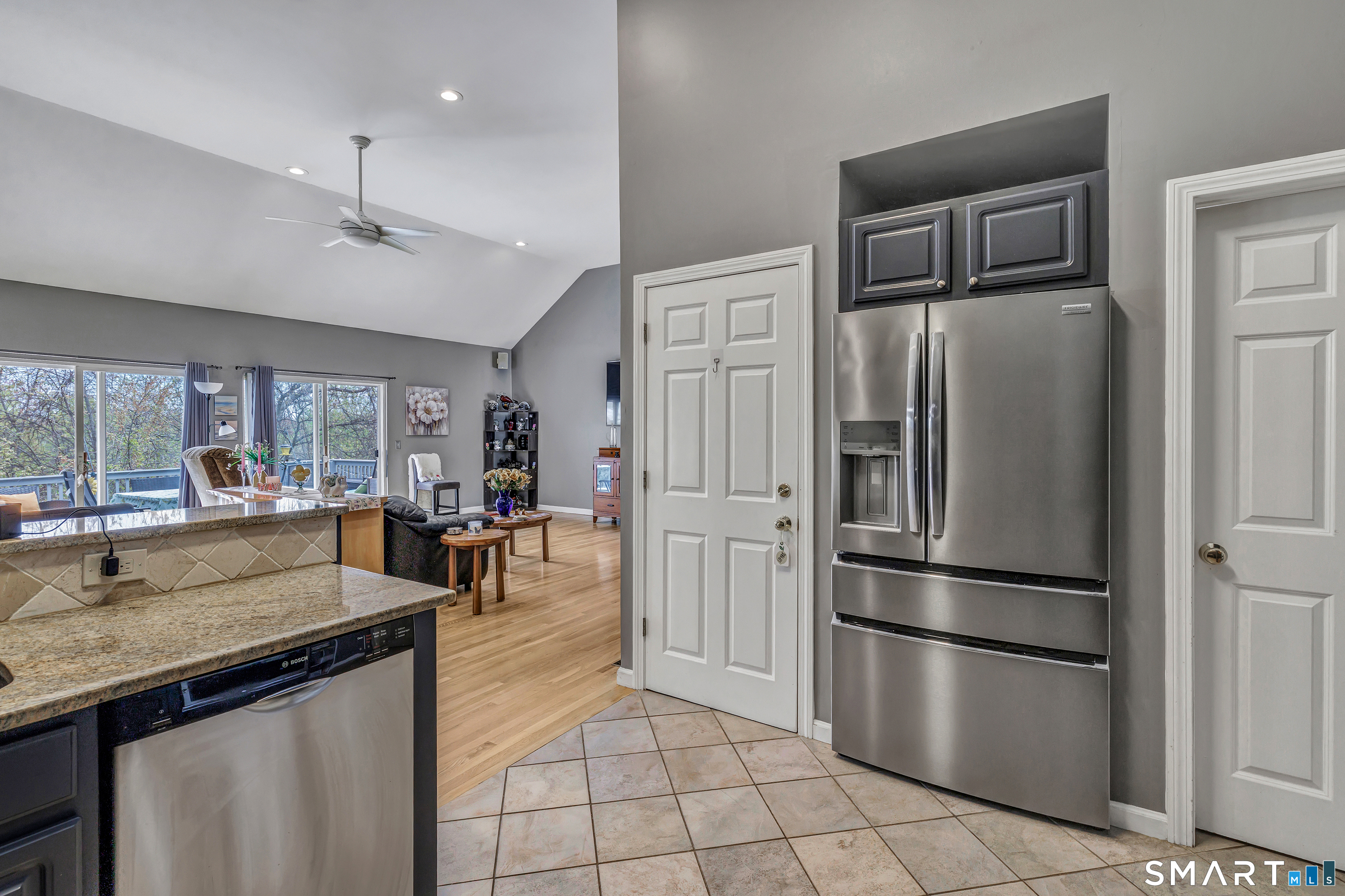 18 Hickory Hill Shelton CT 06484