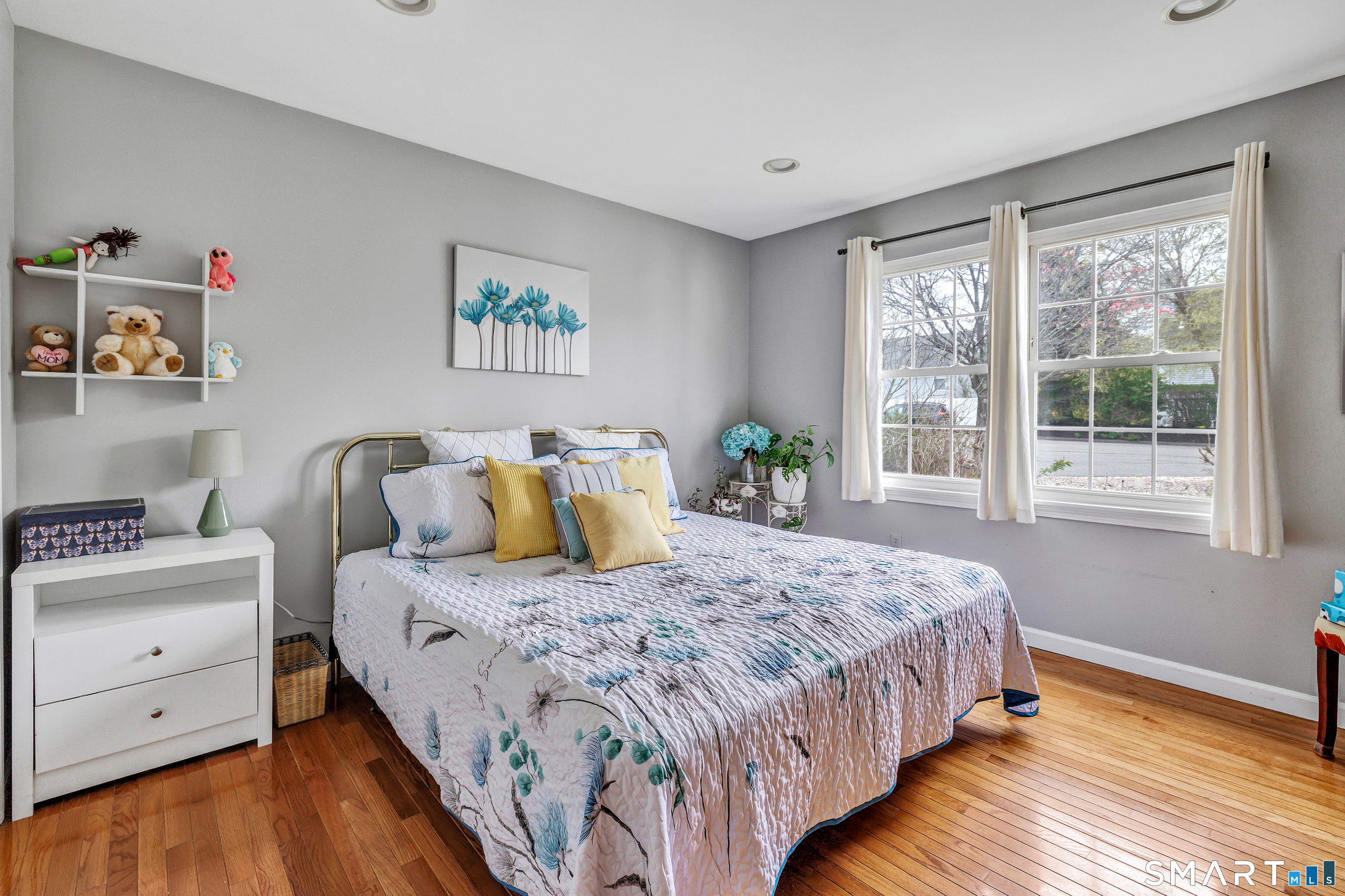 18 Hickory Hill Shelton CT 06484