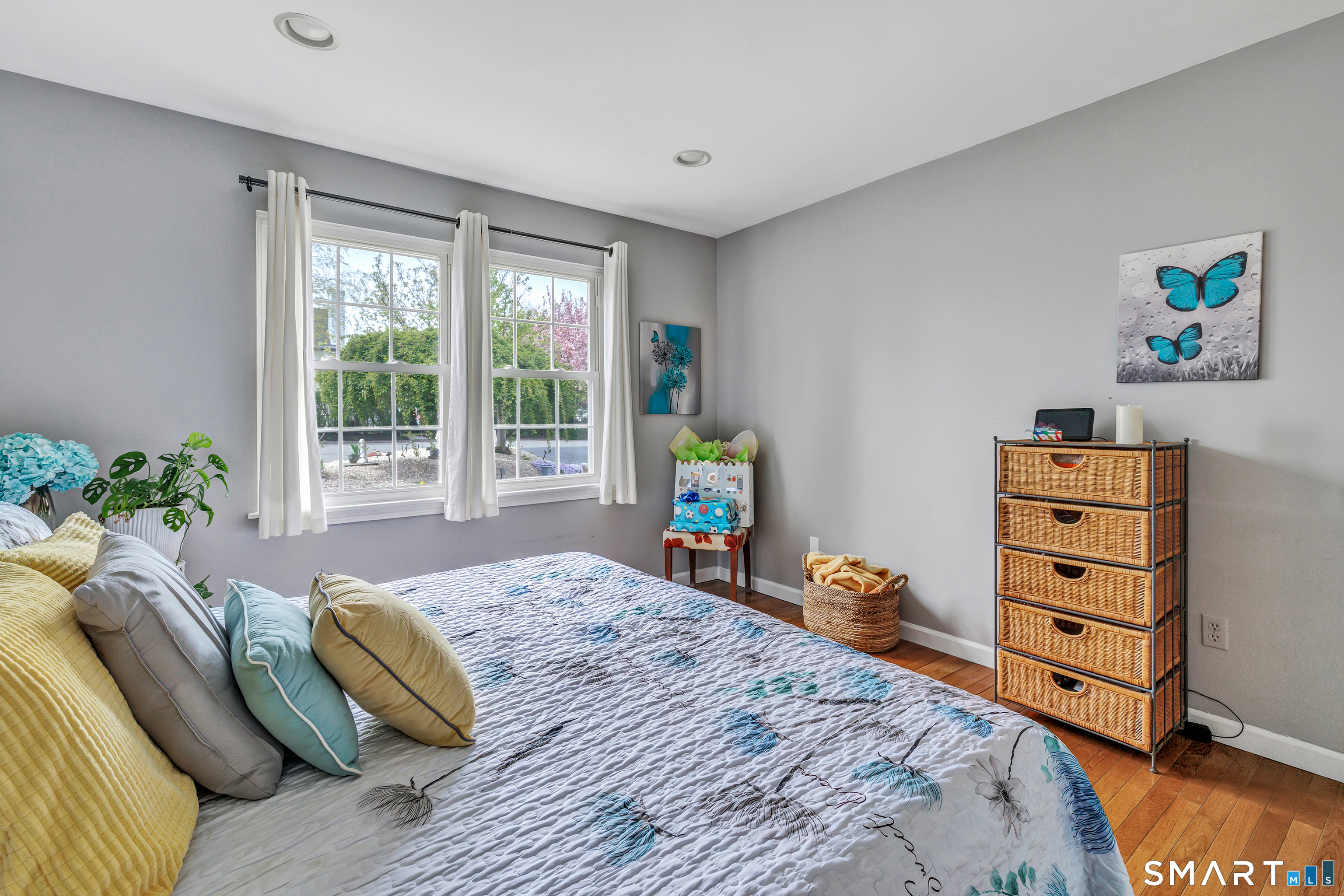 18 Hickory Hill Shelton CT 06484