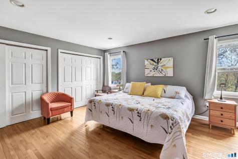 18 Hickory Hill Shelton CT 06484