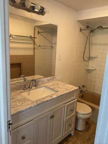 13 Fenway Road Branford CT 06405