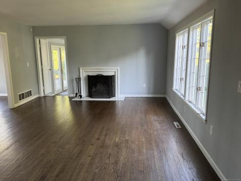 13 Fenway Road Branford CT 06405