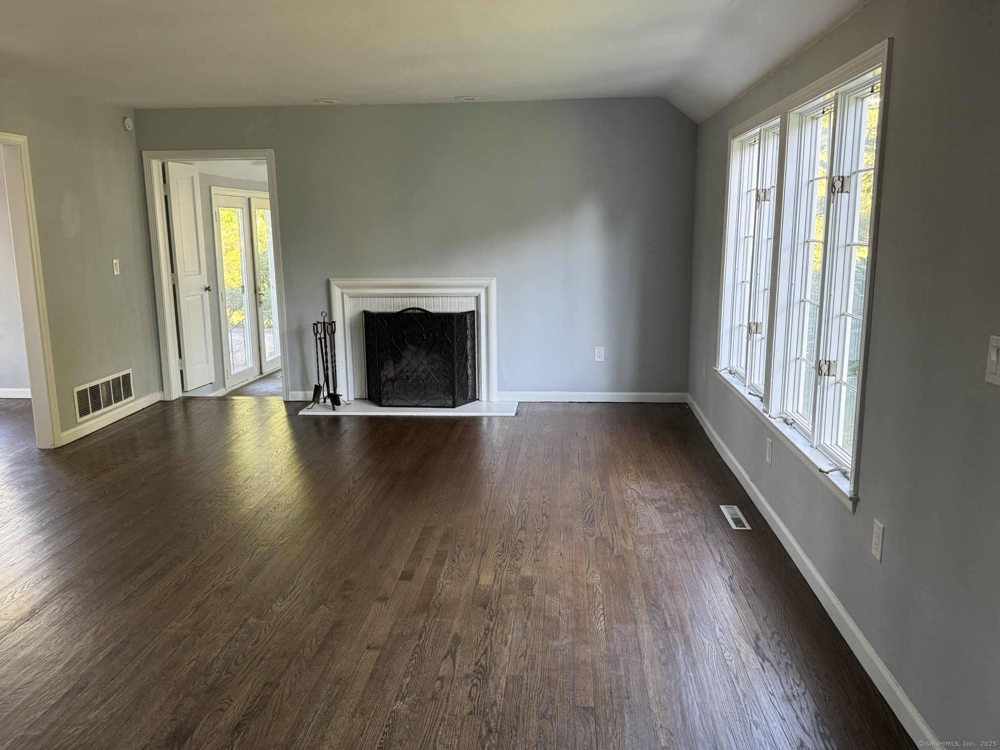 13 Fenway Road Branford CT 06405