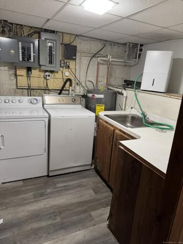 13 Fenway Road Branford CT 06405