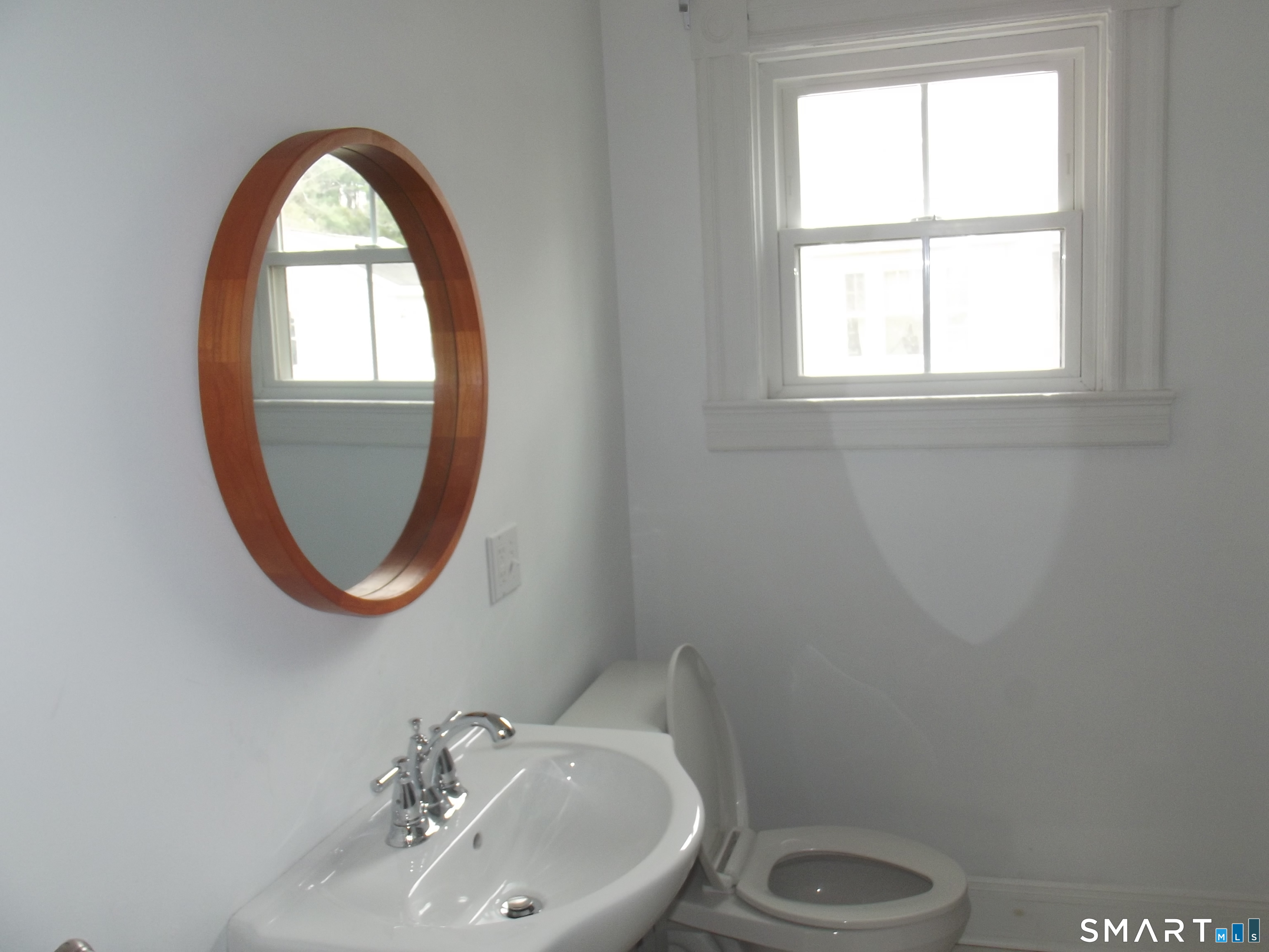 220 Naubuc Avenue East Hartford CT 06118